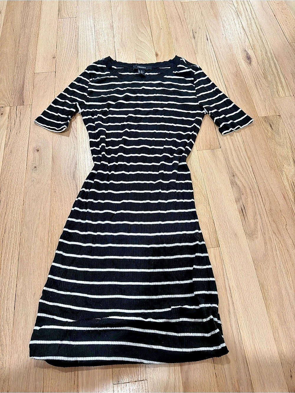 Forever 21 Striped Midi Dress in Black & White Like New